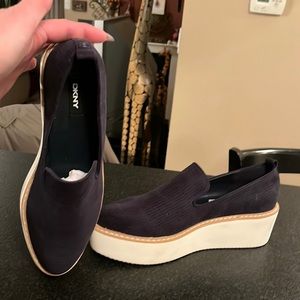 DKNY Bari slip on sneak